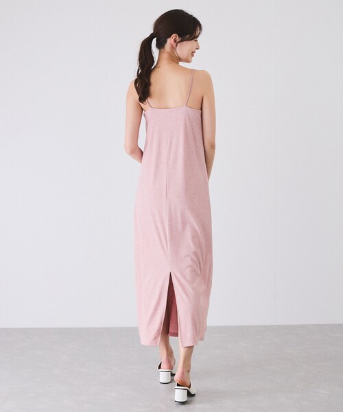 Jayro（ジャイロ）の「ラメカットソーカップ付きキャミワンピース（ワンピース・レディース・チャコールグレー/オフホワイト/ベージュ/ピンク・M）」の20枚目の写真