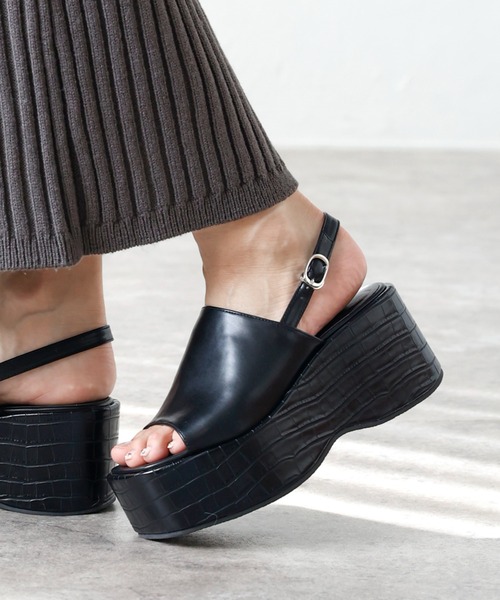 プラットフォームサンダル（サンダル）｜SHE HER HER HERS（シー