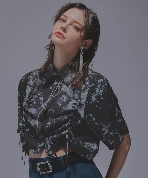 HARE(ハレ)の「ARTflowerレースアップシャツ(HARE)(シャツ/ブラウス・レディース・ブルー系その他/ライトグレー/ブラック・FREE)」の4枚目の写真