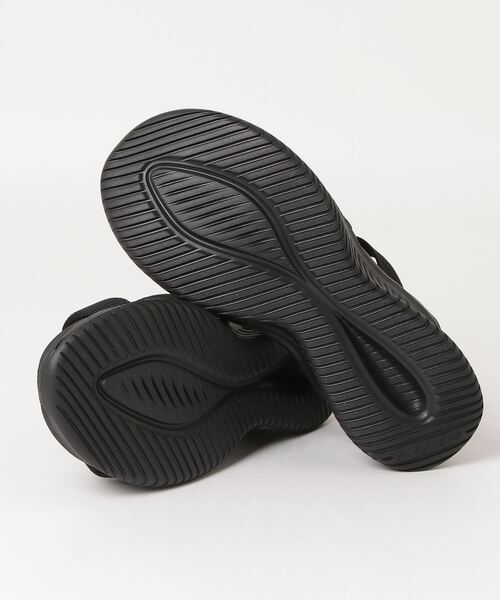 SKECHERS（スケッチャーズ）の「スケッチャーズ  ULTRA FLEX 3.0（サンダル・レディース・ブラック・23.0cm/24.0cm/25.0cm/26.0cm）」の3枚目の写真