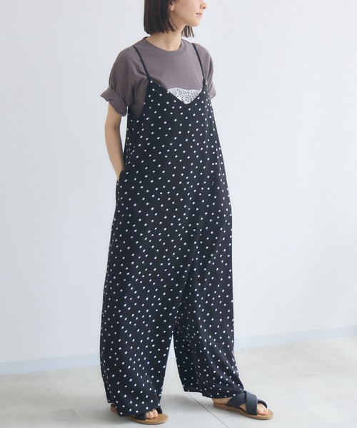 KATHARINE ROSS(キャサリンロス)の「【KATHARINE ROSS】ラップキャミサロペット(サロペット/オーバーオール・レディース・ブラック/ネイビー・MEDIUM)」の2枚目の写真