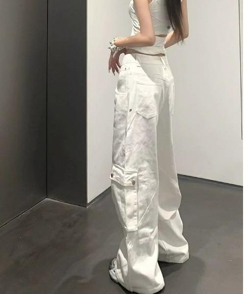 REBALANCE(リバランス)の「レディースデニムワークパンツ(デニムパンツ・レディース・A・LARGE/MEDIUM)」の4枚目の写真