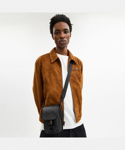 ☆新品☆メンズ COACH リーグ クロスボディ バッグ ショルダーバッグ リーグ フォーン クロスボディ バッグ・シグネチャー キャンバス