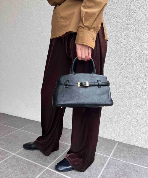 LE VERNIS（ル・ベルニ）の「LE VERNIS(ル・ベルニ) 【オケージョン対応】Poire Charm bag（ハンドバッグ・レディース・ブラウン/モカ/ブラック・FREE）」の14枚目の写真