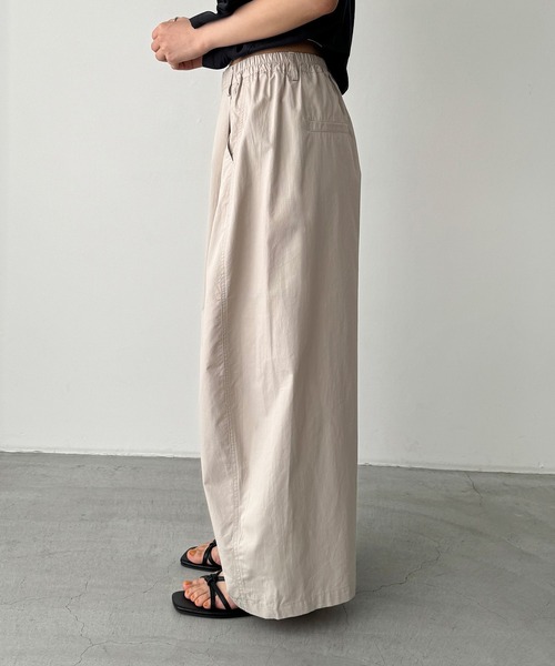 CANAL JEAN（キャナルジーン）の「El mar　コットンタックワイドパンツ（その他パンツ・レディース・ベージュ/ブラック・SMALL/MEDIUM）」の10枚目の写真