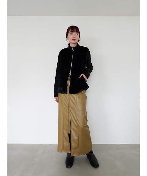 Fur Docking Zip Top/ファードッキングジップトップ（その他トップス