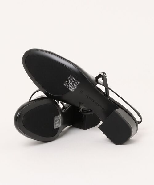 CHARLES & KEITH(チャールズ & キース)の「メリージェーン スリングバックパンプス(パンプス・レディース・バーガンディー/ブラック・25cm/24.5cm/23.5cm/23cm/22.5cm)」の11枚目の写真