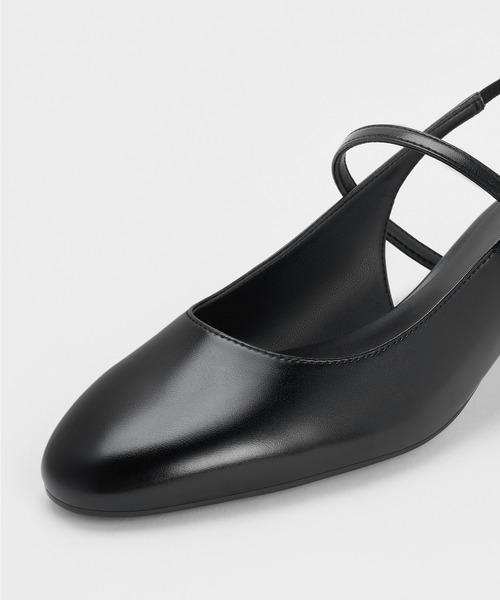 CHARLES & KEITH(チャールズ & キース)の「メリージェーン スリングバックパンプス(パンプス・レディース・バーガンディー/ブラック・25cm/24.5cm/23.5cm/23cm/22.5cm)」の5枚目の写真