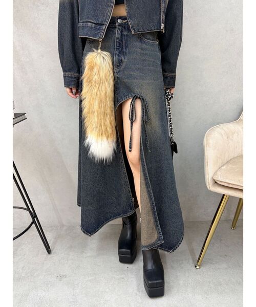 EVRIS（エヴリス）の「BIGフェイクファーしっぽチャーム（キーケース/キーアクセサリー・レディース・その他1・FREE）」の3枚目の写真