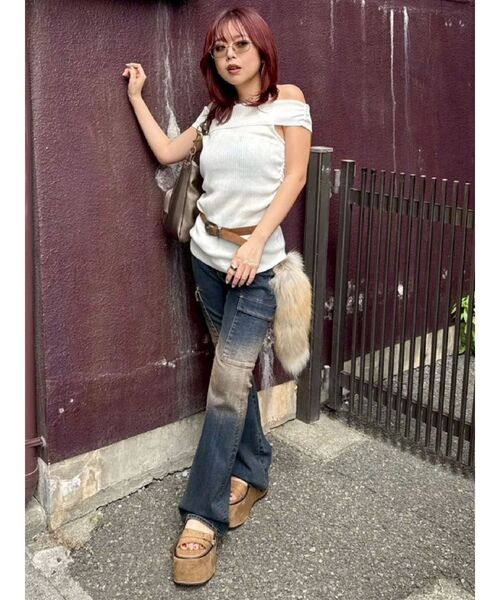 EVRIS（エヴリス）の「BIGフェイクファーしっぽチャーム（キーケース/キーアクセサリー・レディース・その他1・FREE）」の5枚目の写真