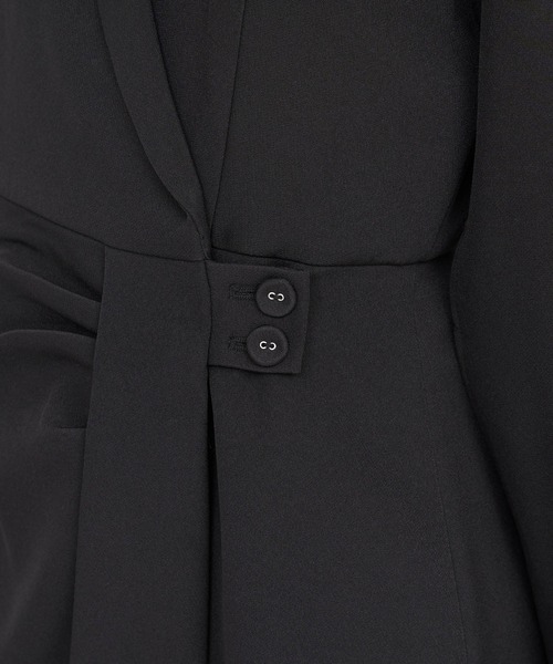 ROYAL PARTY（ロイヤルパーティー）の「ウエストタックケープミニワンピース（ワンピース・レディース・オフホワイト/ブラック/ボルドー・FREE）」の13枚目の写真