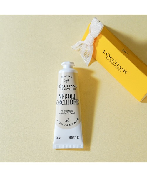 L'OCCITANE(ロクシタン)の「ネロリオーキデ パフュームド ハンドクリーム BOX入り(ボディケアキット/ギフトセット・レディース・その他・FREE)」の1枚目の写真