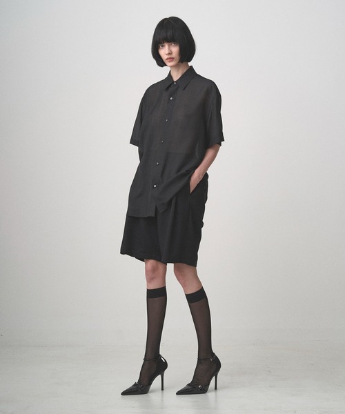Juha(ユハ)の「SHEER LIGHT S/S SHIRT(シャツ/ブラウス・メンズ・ブラック/サックスブルー/ホワイト・3/4)」の5枚目の写真
