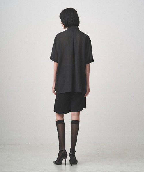 Juha(ユハ)の「SHEER LIGHT S/S SHIRT(シャツ/ブラウス・メンズ・ブラック/サックスブルー/ホワイト・3/4)」の7枚目の写真