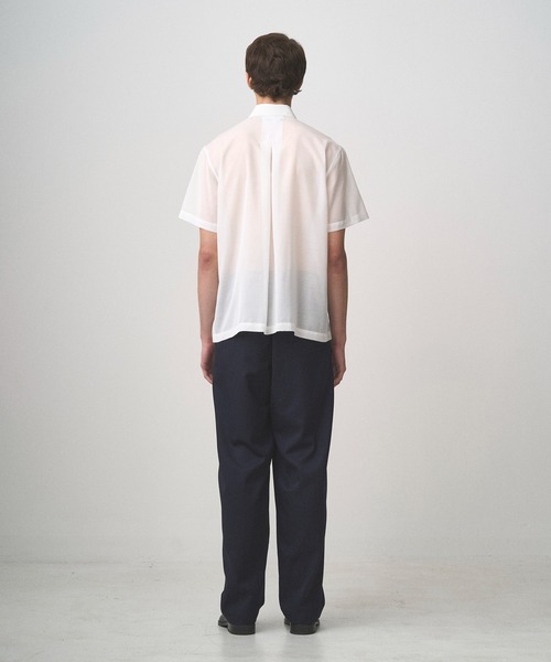 Juha(ユハ)の「SHEER LIGHT S/S SHIRT(シャツ/ブラウス・メンズ・ブラック/サックスブルー/ホワイト・3/4)」の13枚目の写真