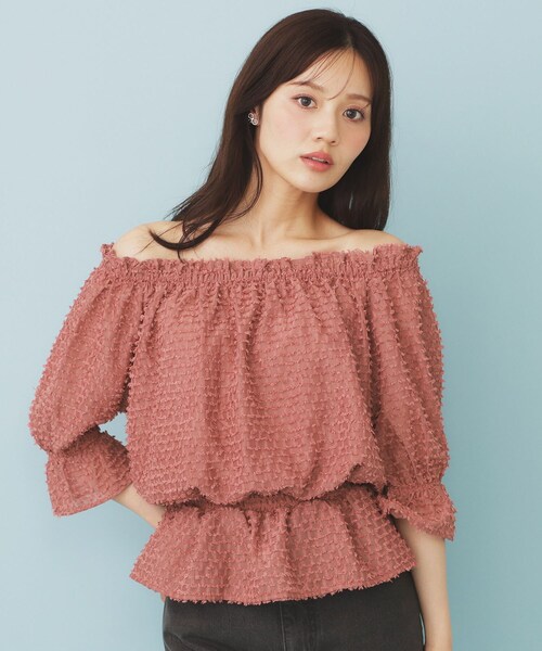index(インデックス)の「2WAY カットジャカードブラウス【洗濯機洗い可/防シワ】(シャツ/ブラウス・レディース・ライトベージュ/ピンク系その他/ブラック・00)」の3枚目の写真