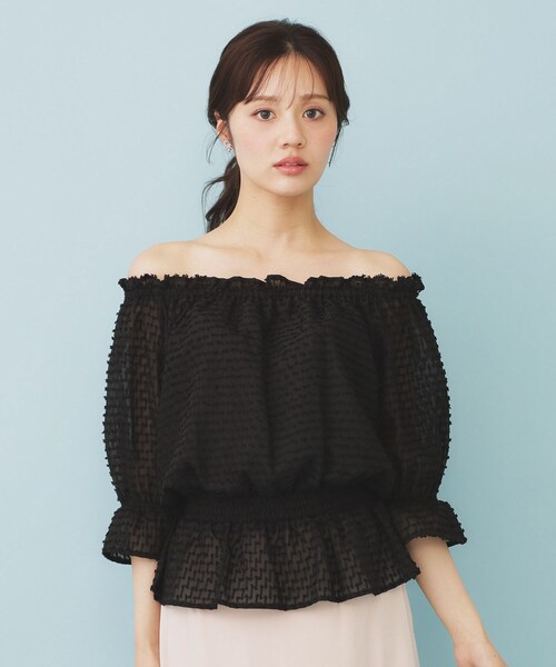 index(インデックス)の「2WAY カットジャカードブラウス【洗濯機洗い可/防シワ】(シャツ/ブラウス・レディース・ライトベージュ/ピンク系その他/ブラック・00)」の2枚目の写真