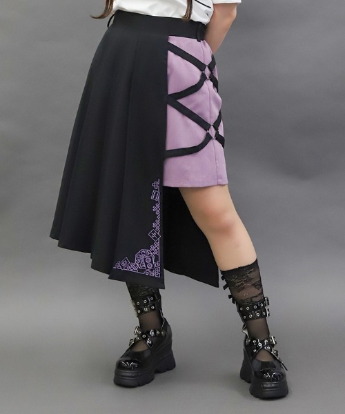 クロスベルト麻雀牌刺繍スカート