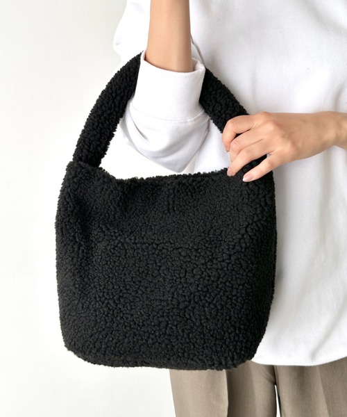 Lee(リー)の「【動画あり】Lee/リー ボア ワンショルダー ミニバッグ/ロゴ刺繍(ハンドバッグ・レディース・ブラック/アニマル/ダークグレー/ブラウン・FREE)」の7枚目の写真