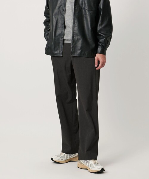 UNITED ARROWS（ユナイテッドアローズ）の「トロピカル ソリッド モダンイージー パンツ（その他パンツ・メンズ・ダークグレー・L/M/S/XL）」の2枚目の写真