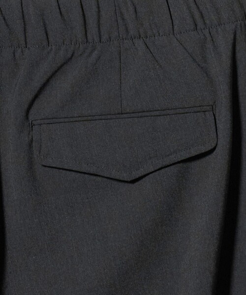 UNITED ARROWS（ユナイテッドアローズ）の「トロピカル ソリッド モダンイージー パンツ（その他パンツ・メンズ・ダークグレー・L/M/S/XL）」の12枚目の写真