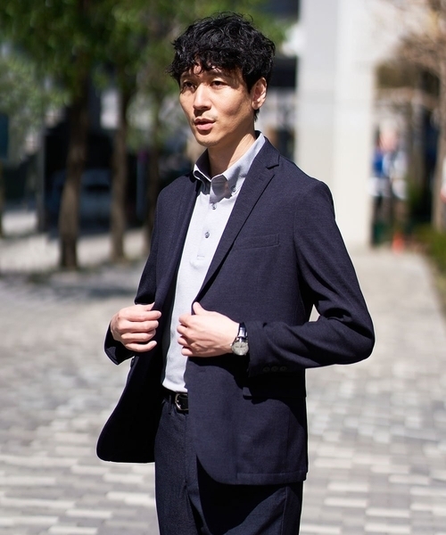 a.v.v（アーヴェヴェ）の「【春の通勤におすすめ/イージーケア/洗濯機で洗える】〈ON/OFF SERIES〉デニムライクストレッチスマートジャケット（テーラードジャケット・メンズ・チャコールグレー/ネイビー・46/48/50/44）」の2枚目の写真