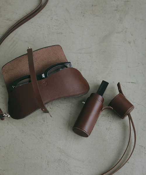 ETRE TOKYOタンドレザーサングラスケース タンドレザーサングラスケース（サングラス）｜ETRE TOKYO（エトレ