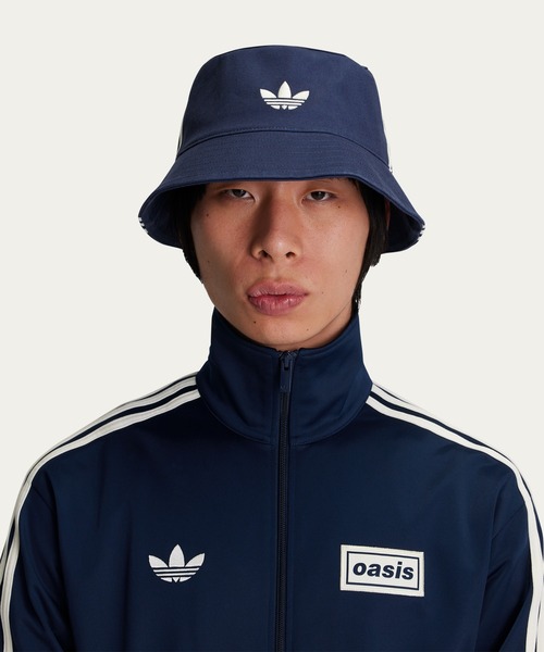 金土日限定値下げ。新作oasis アディダス バケットハット 金土日限定値下げ。新作oasis アディダス バケットハット - メルカリ