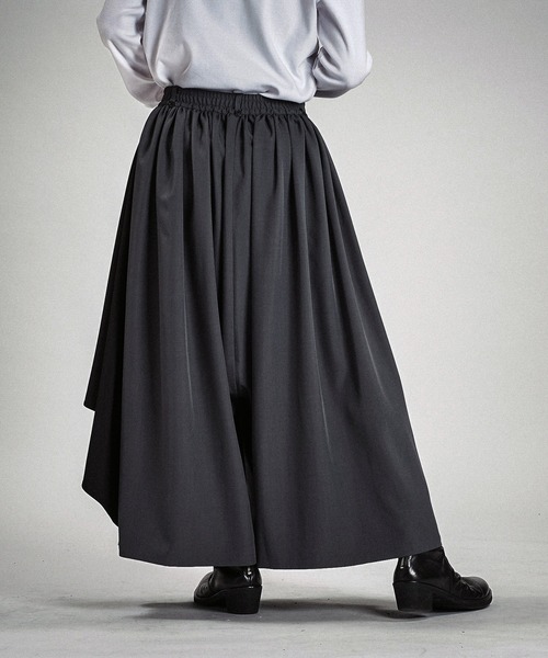 NO ID.（ノーアイディ）の「【NO ID.】Gather Baggy Drape Trousers / ギャザー バギー ドレープ トラウザーズ（スラックス・メンズ・チェック/ブラック/グレー・2/1）」の17枚目の写真