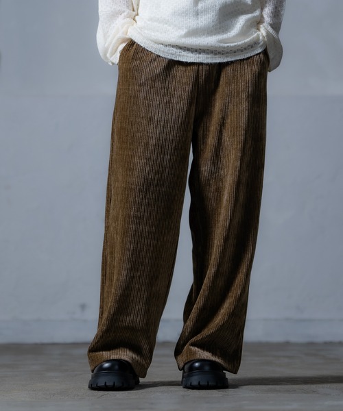 improves（インプローブス）の「太コーデュロイ ワイドパンツ（その他パンツ・メンズ・ブラック/ダークグリーン/モカ/チャコール・MEDIUM/LARGE）」の4枚目の写真