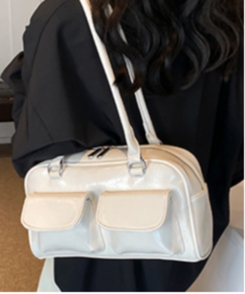 WEGO（ウィゴー）の「WEGO/マルチポケットワンショルダーフェイクレザーバッグ（ショルダーバッグ・レディース・ブラウン/レッド/ホワイト/ブラック・FREE）」の11枚目の写真