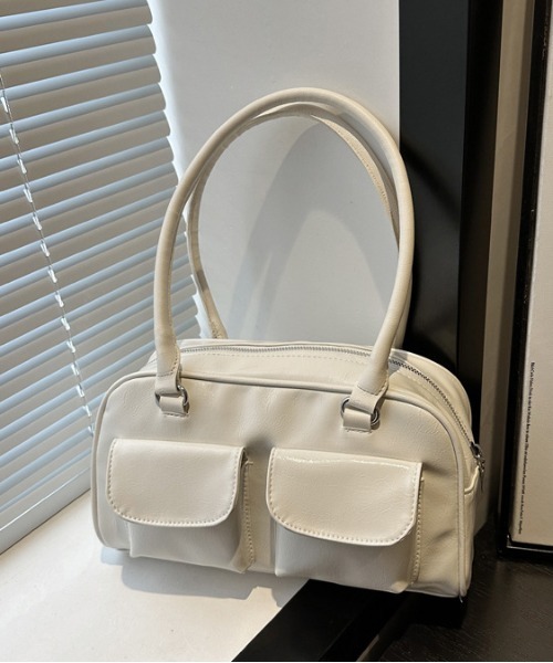 WEGO（ウィゴー）の「WEGO/マルチポケットワンショルダーフェイクレザーバッグ（ショルダーバッグ・レディース・ブラウン/レッド/ホワイト/ブラック・FREE）」の5枚目の写真