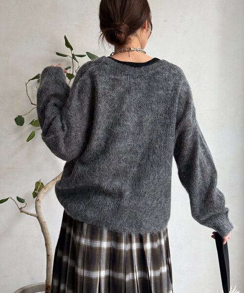 DouDou(ドゥドゥ)の「【新色追加】起毛モヘヤスキッパープルオーバー(ニット/セーター・レディース・ブルー系その他/ベージュ/ブラウン/イエロー/チャコールグレー・FREE)」の10枚目の写真