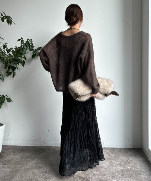 DouDou(ドゥドゥ)の「【新色追加】起毛モヘヤスキッパープルオーバー(ニット/セーター・レディース・ブルー系その他/ベージュ/ブラウン/イエロー/チャコールグレー・FREE)」の15枚目の写真