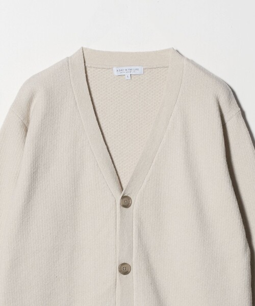 A DAY IN THE LIFE UNITED ARROWS(アデイインザライフユナイテッドアローズ)の「アンゴラミックス ノーブル カーディガン<A DAY IN THE LIFE>(カーディガン/ボレロ・メンズ・ブラック/ナチュラル・M/L)」の11枚目の写真