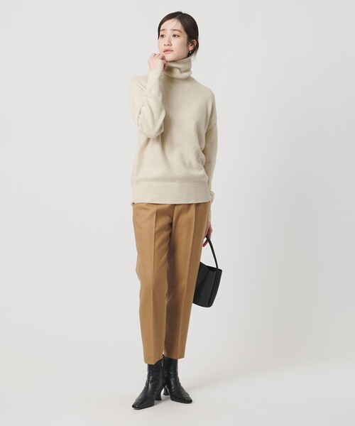 UNITED ARROWS（ユナイテッドアローズ）の「フォックス ウール ラメ タートルネック ニット（ニット/セーター・レディース・オフホワイト/ライトグレー/ダークグレー・FREE）」の18枚目の写真