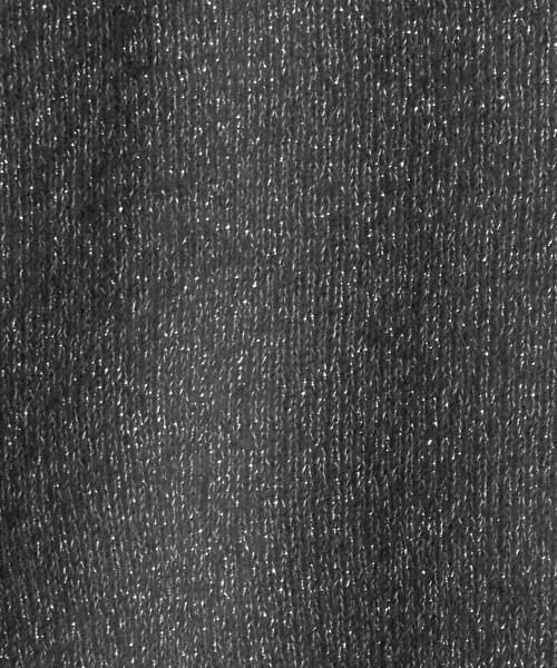 UNITED ARROWS（ユナイテッドアローズ）の「フォックス ウール ラメ タートルネック ニット（ニット/セーター・レディース・オフホワイト/ライトグレー/ダークグレー・FREE）」の9枚目の写真