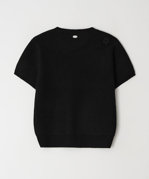 RONRON(ロンロン)の「HANDMADE FLOWER SHORT SLEEVE KNIT BLACK(ニット/セーター・レディース・その他・FREE)」の2枚目の写真