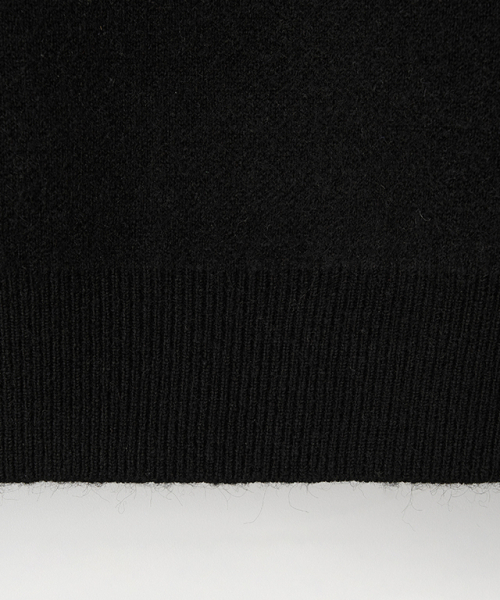 RONRON(ロンロン)の「HANDMADE FLOWER SHORT SLEEVE KNIT BLACK(ニット/セーター・レディース・その他・FREE)」の5枚目の写真