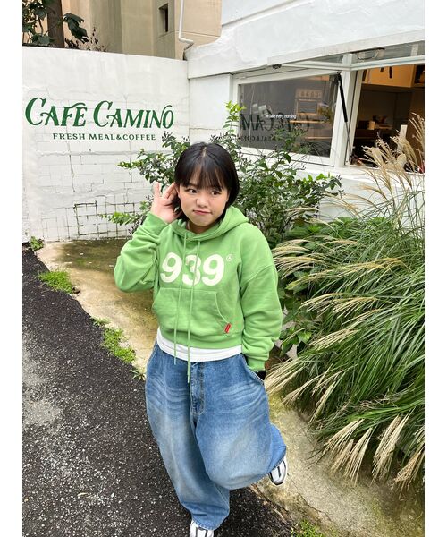 ARCHIVE BOLD(アーカイブボールド)の「939 LOGO CROP HOOD (LIGHT GREEN)(パーカー・レディース・その他・FREE)」の7枚目の写真