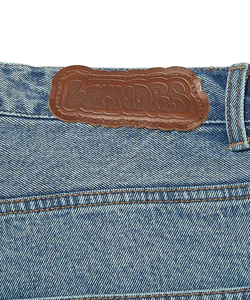 WKNDRS(ウィーキャンドース)の「FLORAL DENIM PANTS (L.DENIM)(デニムパンツ・レディース・その他・MEDIUM)」の5枚目の写真