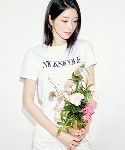 NICK&NICOLE(ニックアンドニコール)の「NICOLE DOT LETTERING SLIM TOP_WHITE(Tシャツ/カットソー・レディース・その他・FREE)」の1枚目の写真