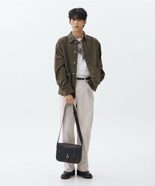 AAKAM(アーカム)の「Western Eagle Printed Scarf (Beige)(バンダナ/スカーフ・レディース・その他・FREE)」の12枚目の写真
