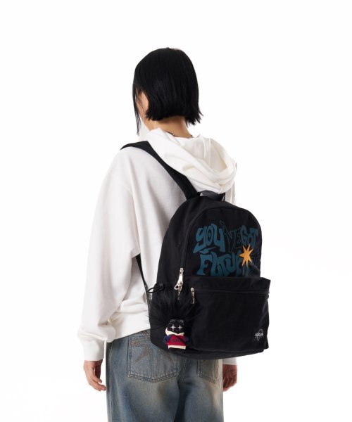 IUGAMAKARAS(イウガマカラス)の「Printed Twill Pocket Backpack (Black)(バックパック/リュック・メンズ・その他・FREE)」の3枚目の写真