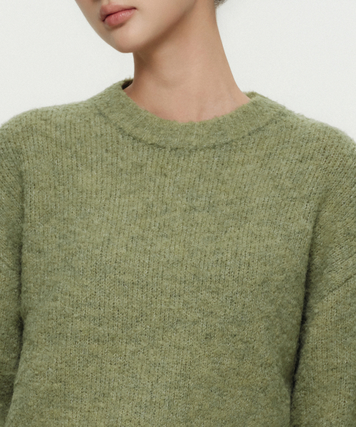 MUSINSA STANDARD WOMAN（ムシンサスタンダードウーマン）の「ウィメンズブークルリラックスクルーネックニット[ライトモス]（ニット/セーター・レディース・その他・SMALL/MEDIUM/LARGE/X-SMALL）」の4枚目の写真