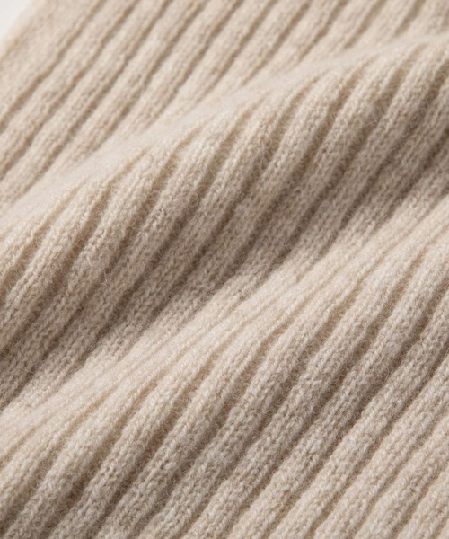 TWEED MILL(ツイードミル)の「TWEEDMILL Hinchliffe Lambswool Rib Scarf  ツイードミル ヒンチクリフ ラムウール リブ ストール(ストール/ショール・レディース・ライトベージュ/チャコール/ダークブラウン系1/ブラック・ONE SIZE)」の15枚目の写真