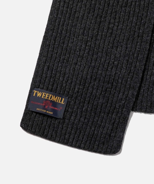 TWEED MILL(ツイードミル)の「TWEEDMILL Hinchliffe Lambswool Rib Scarf  ツイードミル ヒンチクリフ ラムウール リブ ストール(ストール/ショール・レディース・ライトベージュ/チャコール/ダークブラウン系1/ブラック・ONE SIZE)」の5枚目の写真