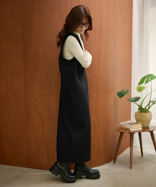 LAULEN（ローレン）の「wool blend deep neck sleeveless dress /ウールブレンドディープネックノースリーブワンピース（ジャンパースカート・レディース・ブラック/チャコールグレー/ワインレッド・FREE）」の15枚目の写真