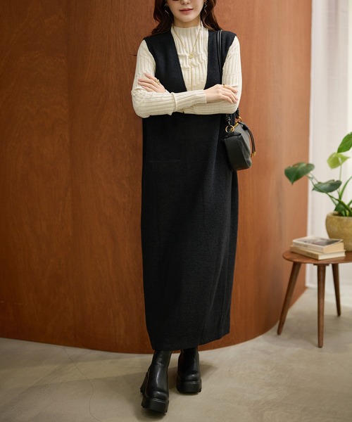 LAULEN（ローレン）の「wool blend deep neck sleeveless dress /ウールブレンドディープネックノースリーブワンピース（ジャンパースカート・レディース・ブラック/チャコールグレー/ワインレッド・FREE）」の19枚目の写真