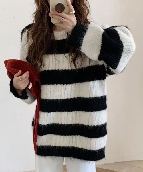 LAC-VERT（ラック・ヴェール）の「オーバーサイズボーダーニット（ニット/セーター・レディース・グレー/ブルー/ホワイト/ブラウン・FREE）」の2枚目の写真